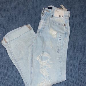 Aero ripped jeans new with tags 23